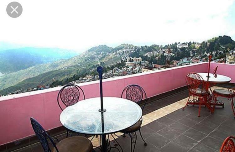 Travellers' Inn Darjeeling (West Bengal) Exterior photo